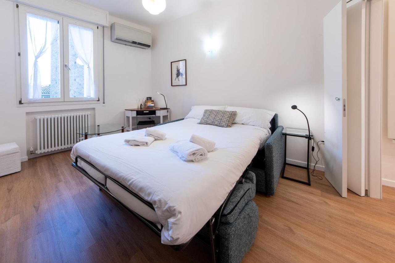 Housmart Corte Galluzzi 7/1 Bolonia Zewnętrze zdjęcie